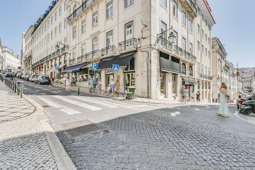 Made For The City Lovers- Urban Charm In Chiado Lisboa Eksteriør bilde