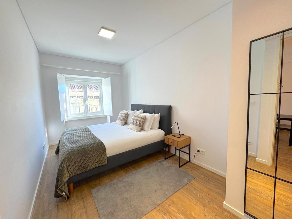 Made For The City Lovers- Urban Charm In Chiado Lisboa Eksteriør bilde